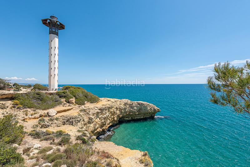 Foto 4545d05e-7b20-4db1-8842-98472a3b5fdf. Terrain résidentiel dans avinguda de la galera 69 dans Torredembarra