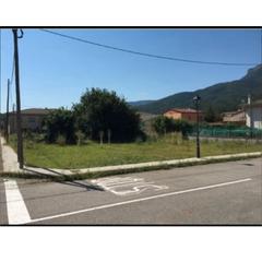 Terreno residencial en Carrer castell d'hostoles 8. Terreny en venda