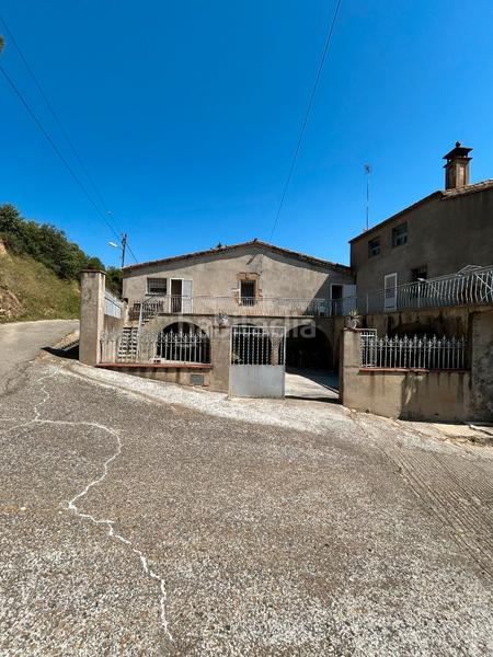 Foto bdbe4cbe-4dfd-49ea-a42c-77e7e908fee9. Casale in carrer de la creu 20 in Pontós