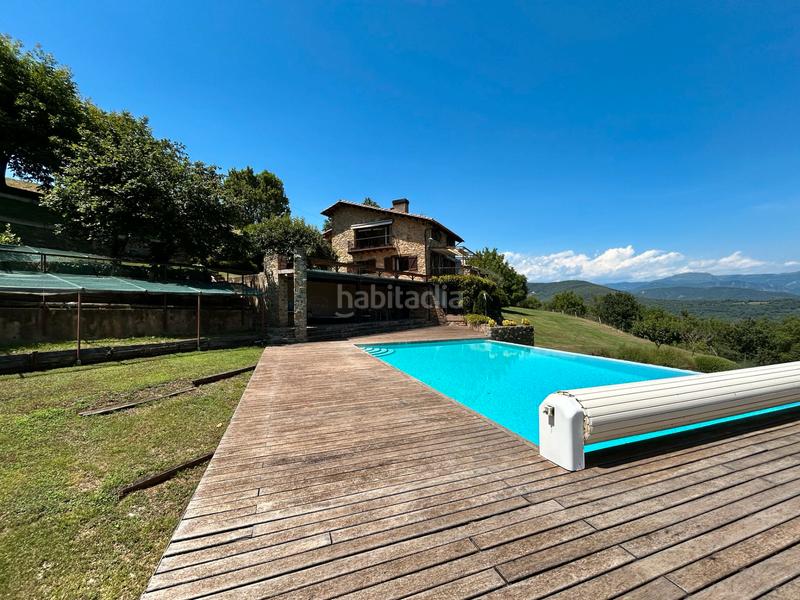 Foto 1a00ac07-35bc-4786-b76f-f719a414ca35. Casa con camino riscaldamento parcheggio piscina in Sant Joan les Fonts