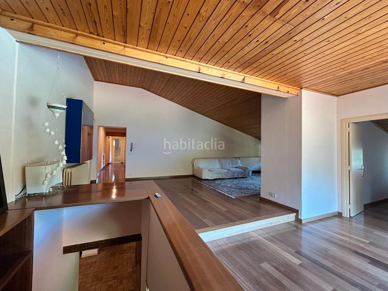 Foto 2beeb18d-78a6-4ff7-abd0-b90a033245bd. Casa con camino riscaldamento parcheggio piscina in Sant Joan les Fonts