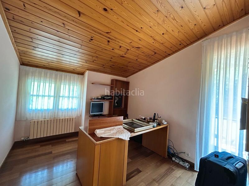 Foto 3e9668a9-8fb9-40a9-8a23-6ac70625d5cd. Casa con camino riscaldamento parcheggio piscina in Sant Joan les Fonts