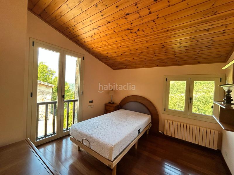 Foto 44d6087c-9674-4ac4-aa66-b6739e97ba35. Casa con camino riscaldamento parcheggio piscina in Sant Joan les Fonts