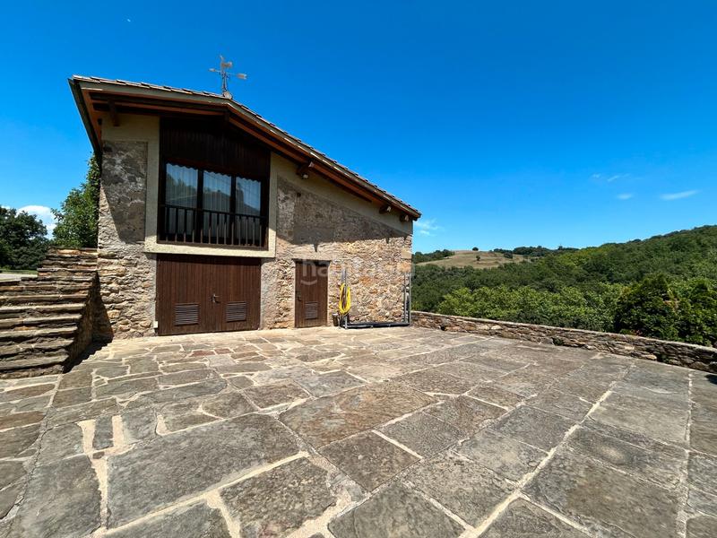 Foto b661d900-dd4e-4122-9702-1d77d0223bc1. Casa con camino riscaldamento parcheggio piscina in Sant Joan les Fonts