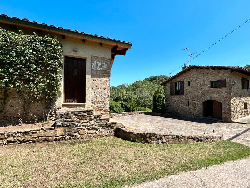 Foto b8c19dd0-3777-4221-96cd-15da8f5fa6ba. Casa con camino riscaldamento parcheggio piscina in Sant Joan les Fonts