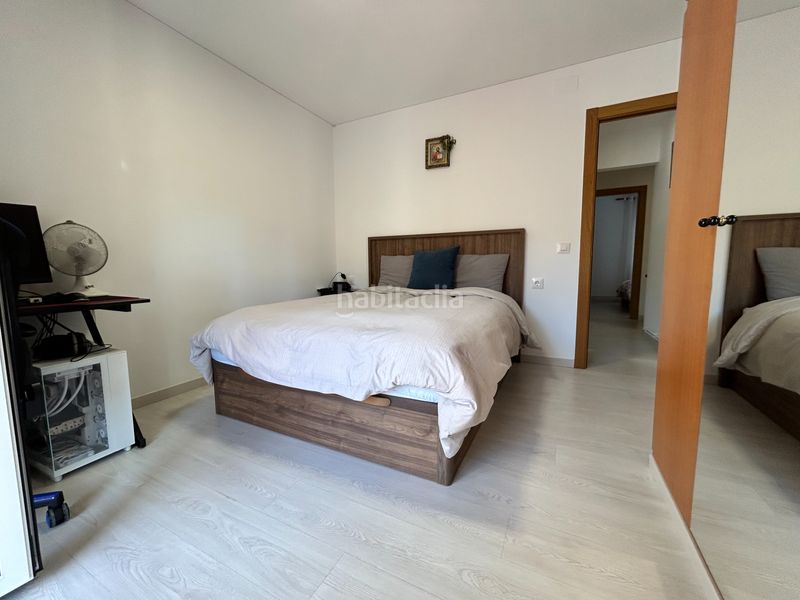 Foto b8e4dac2-5d43-44fc-8c4b-e5ca3eba6e28. Piso pis a en Olot
