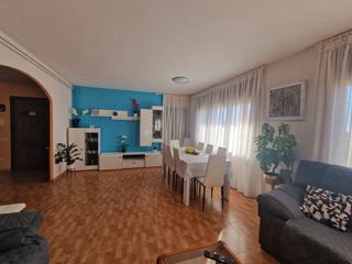 Casa a Residencial Blanes - Vistamar. Impresionante casa en venta con vistas al mar y a la montaña en