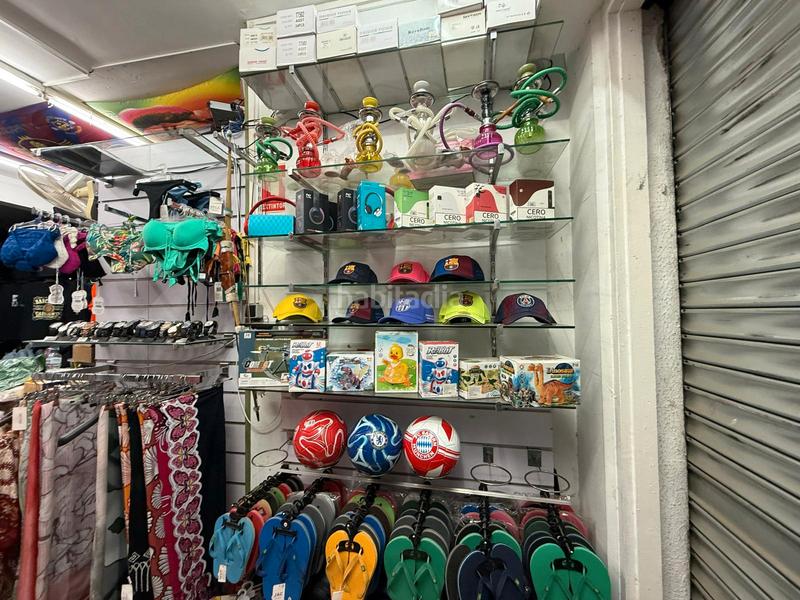 Foto 71040859-34bf-467e-a5a6-6af516b8b26a. Lloguer local comercial a Els Pins Blanes