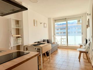 Affitto Piccolo appartamento in Fenals. Se alquila piso en fenals – temporada de octubre a 15 de junio