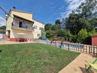 Casa en Lloret Residencial - Montlloret. Villa con licencia turística, piscina privada y alta rentabilida