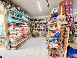 Transfer Business premise  Avenida cataluña. Supermercado en funcionamiento en ventanegocio listo para contin