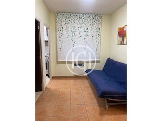 Flat in Centre. Vivienda exterior de 1 dormitorio con rentabilidad y contrato de
