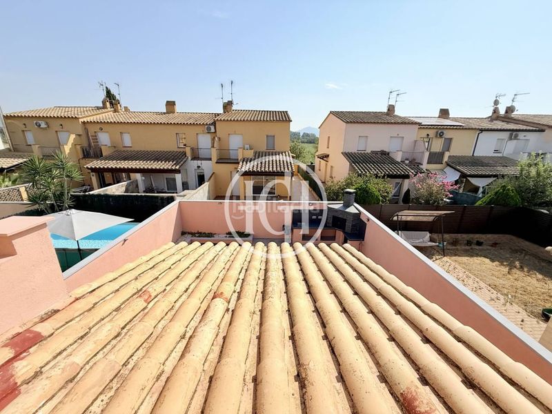 Foto caba6b1b-ec9a-45f3-9926-cce7e9ffb7fe. Casa amb calefacció a Puigmal - Mas Nou Empuriabrava