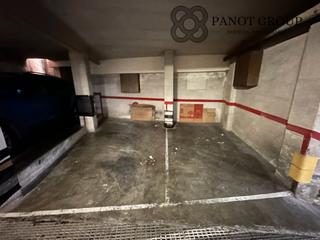 Aparcament cotxe a Ronda del guinardó 219
