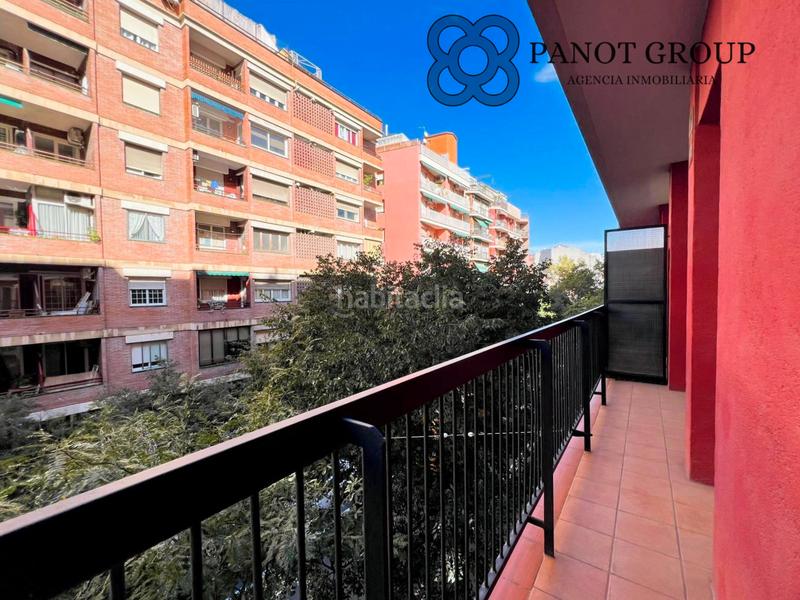 Foto 219119c4-a8b3-4212-b266-095eb03650b0. Flat with heating in El Camp de l´Arpa del Clot Barcelona