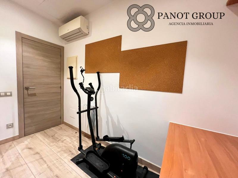 Foto f287af31-438a-44d1-b981-8a0468f45afe. Flat with heating in El Camp de l´Arpa del Clot Barcelona