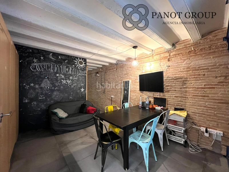 Foto 4e1c1fb5-c605-4f1d-819f-95385d4fc4f2. Pis amb calefacció a Raval Barcelona