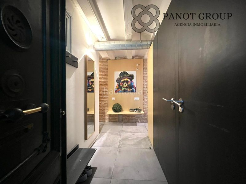 Foto 7c5c53cf-5570-4e52-b971-b2ee106f6926. Piso en Raval Barcelona