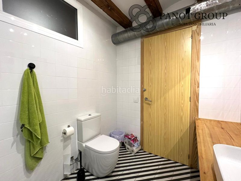 Foto a7c247c7-bce3-41b9-9e68-63b5165bae49. Piso en Raval Barcelona