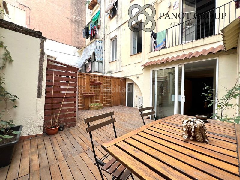 Foto a9a18c42-feb9-4d2c-8201-783d99d6e12a. Piso en Raval Barcelona