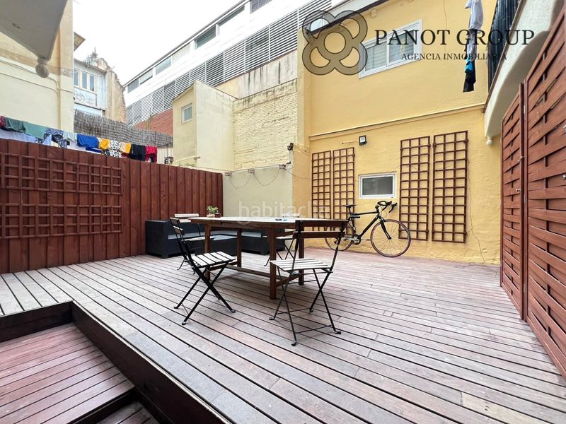 Foto b2c4192a-184e-4530-96f4-2717955db908. Piso en Raval Barcelona