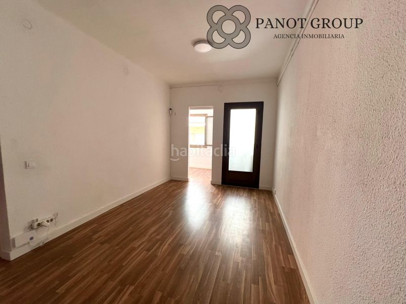 Foto 4cd8509c-27b5-44bf-b66f-62819fb08024. Flat in Prosperitat Barcelona