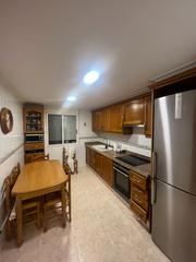 Appartement à Sueca. ?? magnífico piso en el corazón de sueca – ¡listo para entrar a
