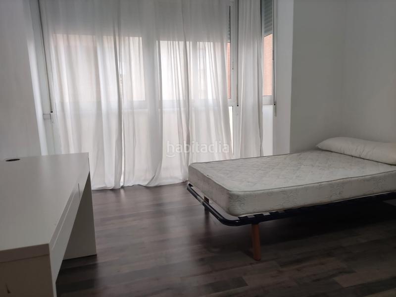 Foto c94ab25b-87cc-481e-a98b-014484bb01f7. Alquiler piso  en alquiler ideal para estudiantes en Cartagena