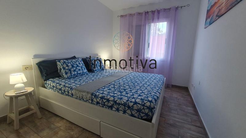 Foto 425604b6-90e5-4ed6-97a0-bb6e31c587de. Apartamento en calle argentina 11 centrico piso en el medano en Granadilla de Abona