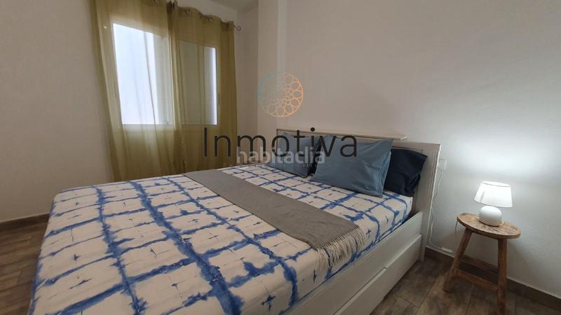 Foto bac15ba7-a2c7-42e9-82dd-c03649c6a4f2. Apartamento en calle argentina 11 centrico piso en el medano en Granadilla de Abona