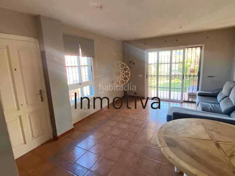 Foto b55e1678-fb69-4bb6-93fc-3d9c9e7697dd. Doppelhaus in calle la tosca 23 in Callao Salvaje - Playa Paraíso Adeje