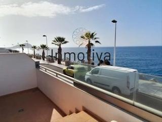 Piso en Los Abrigos. El oceano adelante de tu casa