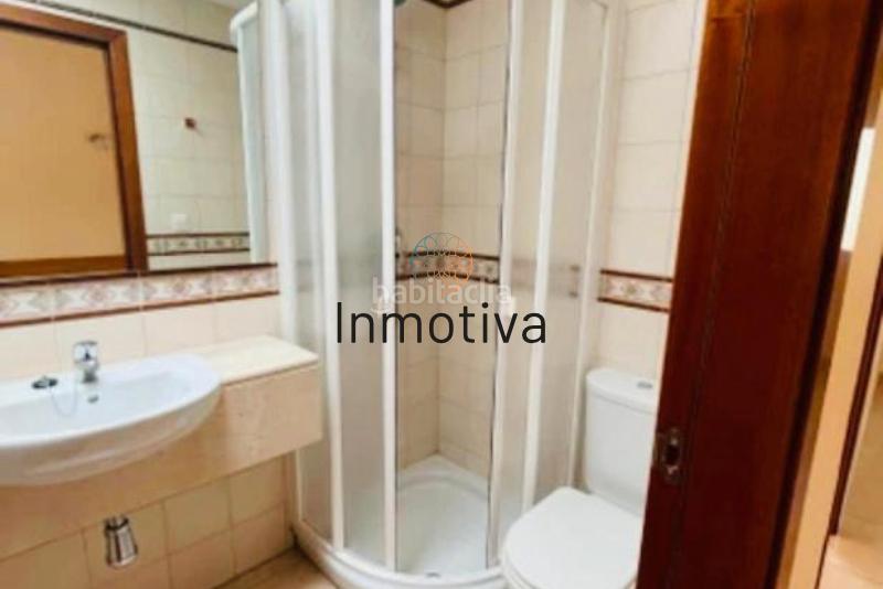 Foto 0eed0f2b-bab5-4750-b931-59f38ae7649f. Casa adossada a avenida kurt konrad mayer 20 a Playa Fañabé Alto Adeje