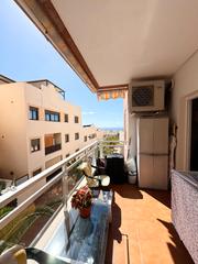 Apartament a Calle cañada blanca 21. Amplio apartamento ideal para familia