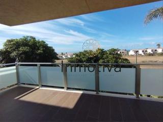 Pis a Calle retama 1. 120m2 de piso con amplios balcones con vista