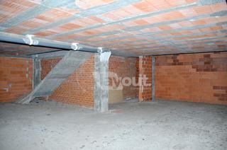 Local commercial  Salamanca. Se vende local comercial en bruto en avenida salamanca, con 236m