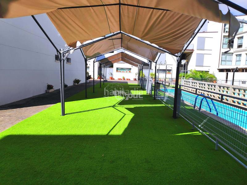 Foto 44d9684a-4816-4daf-af57-9d93cbc8d357. Casa amplia vivienda unifamiliar adosada , situada a escasos metros del parque natural de la isla. con 394m construidos, 6 en Plasencia