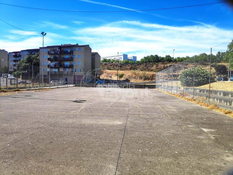 Foto 4283ae0c-375f-4cf1-a64b-c488ae8c01cf. Pis amb calefacció aparcament a Miralvalle - Av. Virgen del Puerto - La Data Plasencia