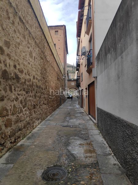 Foto daa3abc5-1dac-401f-8865-57d7ff69a1c0. Pis amb aparcament a Centro Ciudad Plasencia