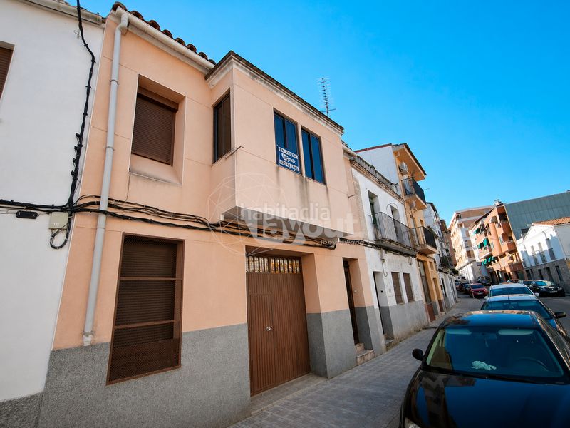 Foto 7cdc65f6-1652-4abe-996b-3e79e028abcb. Casa adossada amb aparcament a Centro Ciudad Plasencia