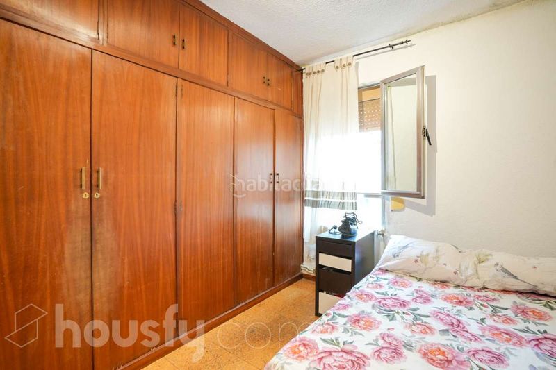 Foto 63490fed-ea6f-4ab2-a14a-8bee07e4a10e. Pis a calle thader . a Puerta Bonita Madrid