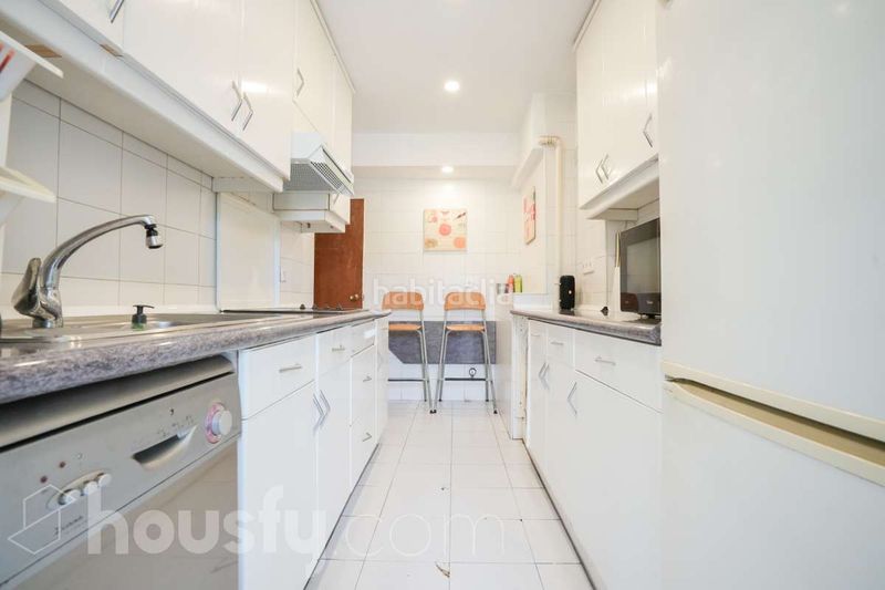 Foto 9c1d2521-5519-4e0e-90fa-1effddb01d94. Pis a calle thader . a Puerta Bonita Madrid