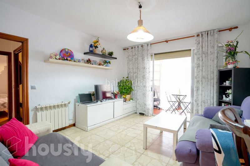 Foto f0136d9d-1f96-4e3c-812e-9dac86c2abc6. Pis a calle thader . a Puerta Bonita Madrid