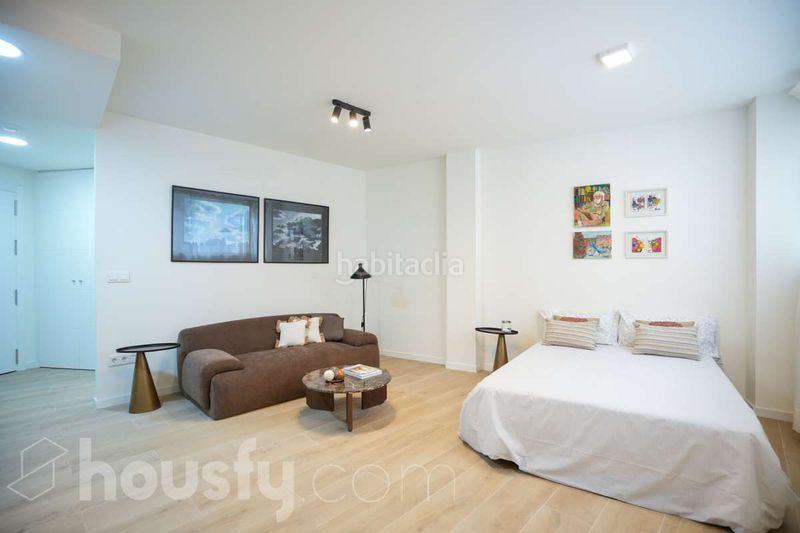Foto a50746e6-f9d4-4556-bdc8-01ce22899942. Estudi a cl jerónima llorente . a Bellas Vistas Madrid