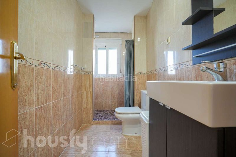 Foto 804f3c3a-d16d-4e52-a351-26685028d5aa. Pis a calle impala . a Pinar del Rey Madrid
