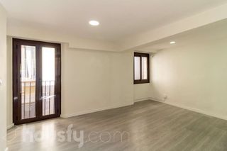 Flat in Cl blanqueria .