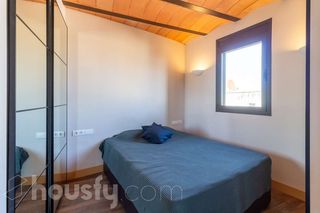 Penthouse in Carrer maria casas mira .