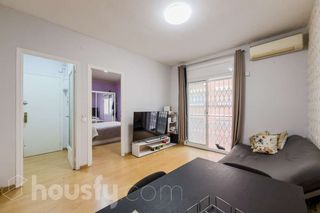 Flat in Carrer de tort .