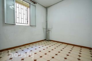 Etagenwohnung in Calle de benito gutiérrez .