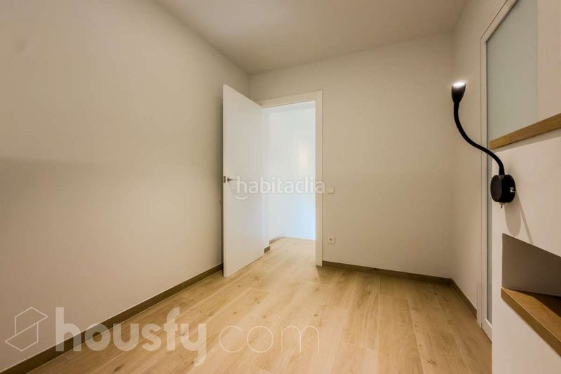 Foto 3deac723-90a2-4ca1-997a-beb23fb3d7c0. Tríplex a carrer de folgueroles . a Sant Gervasi - Bonanova Barcelona